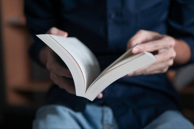 Cuánto cuesta publicar un libro en Argentina (autoedición vs. editorial)
